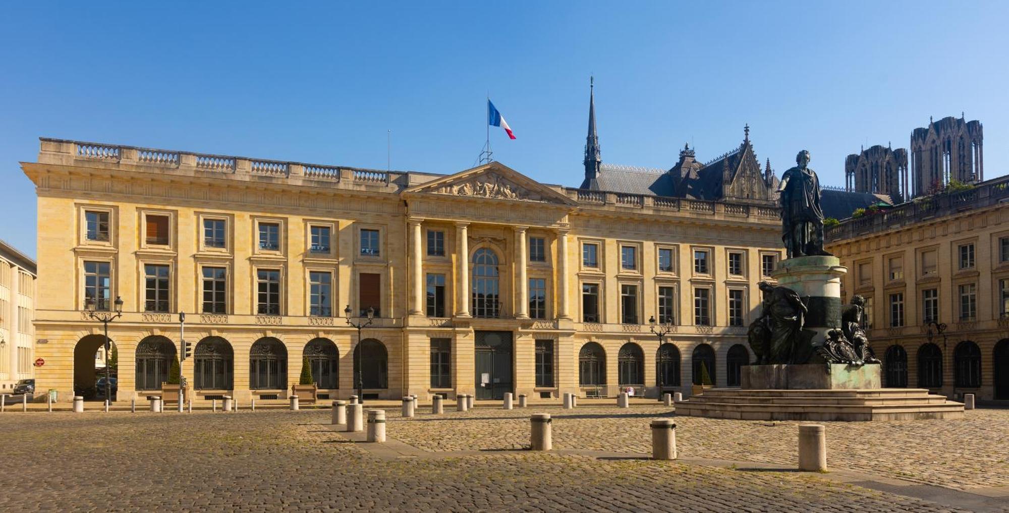 Le Zola - Charmant 2 Chambres - Centre Gare Reims Exterior photo